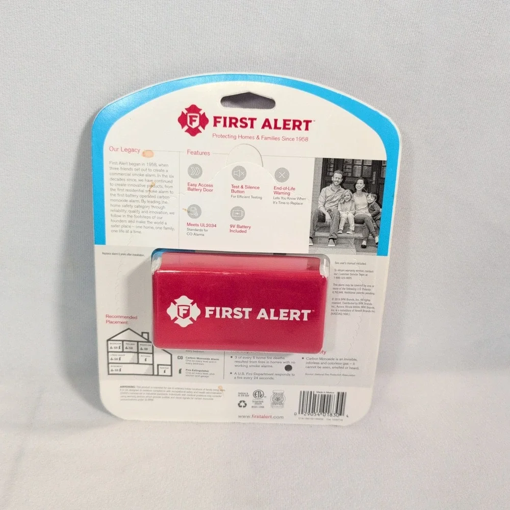 First Alert Carbon Monoxide Alarm with Battery NEW